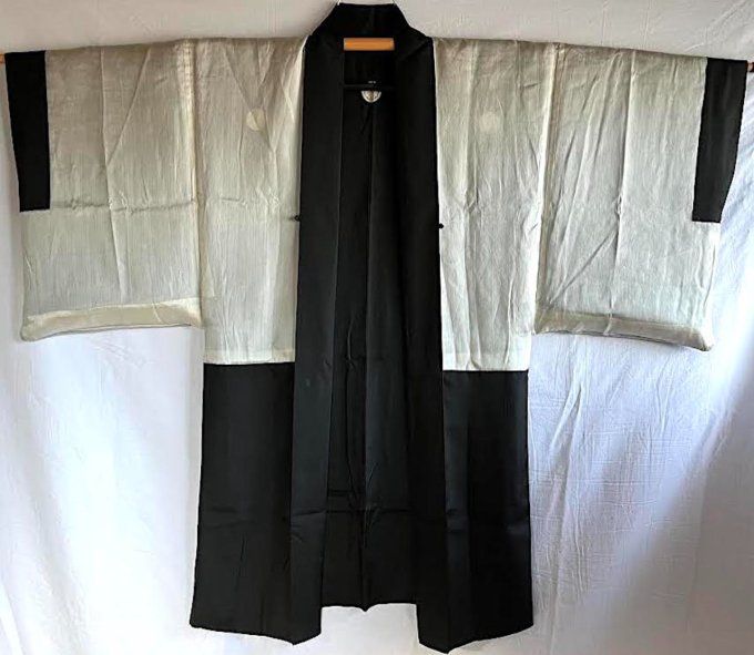 Antique haori soie noire kenkatabami Montsuki Fuji San homme 