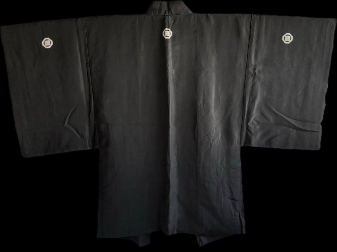 Antique Haori japonais homme soie noire Montsuki Fuji San & kayabuki