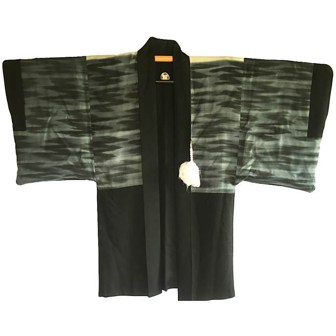  Antique Haori samourai Ikusa "Erabareru Mono No Musha" TakanoHane Montsuki soie noire homme