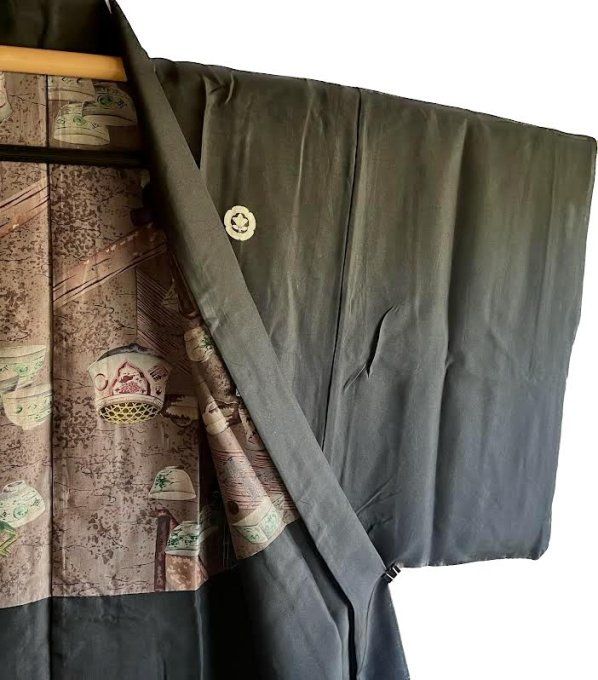 Antique Haori soie noire Maruni Tachibana Montsuki Chashitsu homme