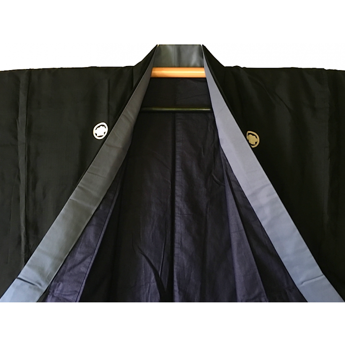 Antique kimono japonais samourai soie noire Maruni Kushimatsu Montsuki homme