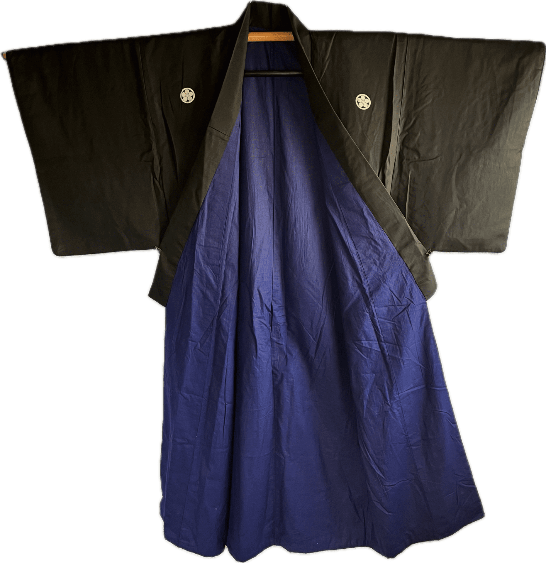 Antique kimono japonais soie noire Umebachi Montsuki 