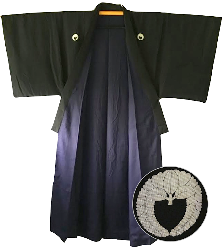 Antique kimono traditionnel japonais soie noire Sagarifuji Kamon homme  - Fait au Japon