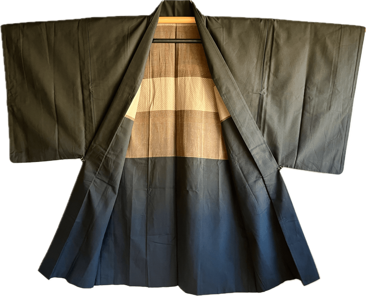 Haori Homme Antique en Soie Noire - Kenkatabami Montsuki - Kanbun Design