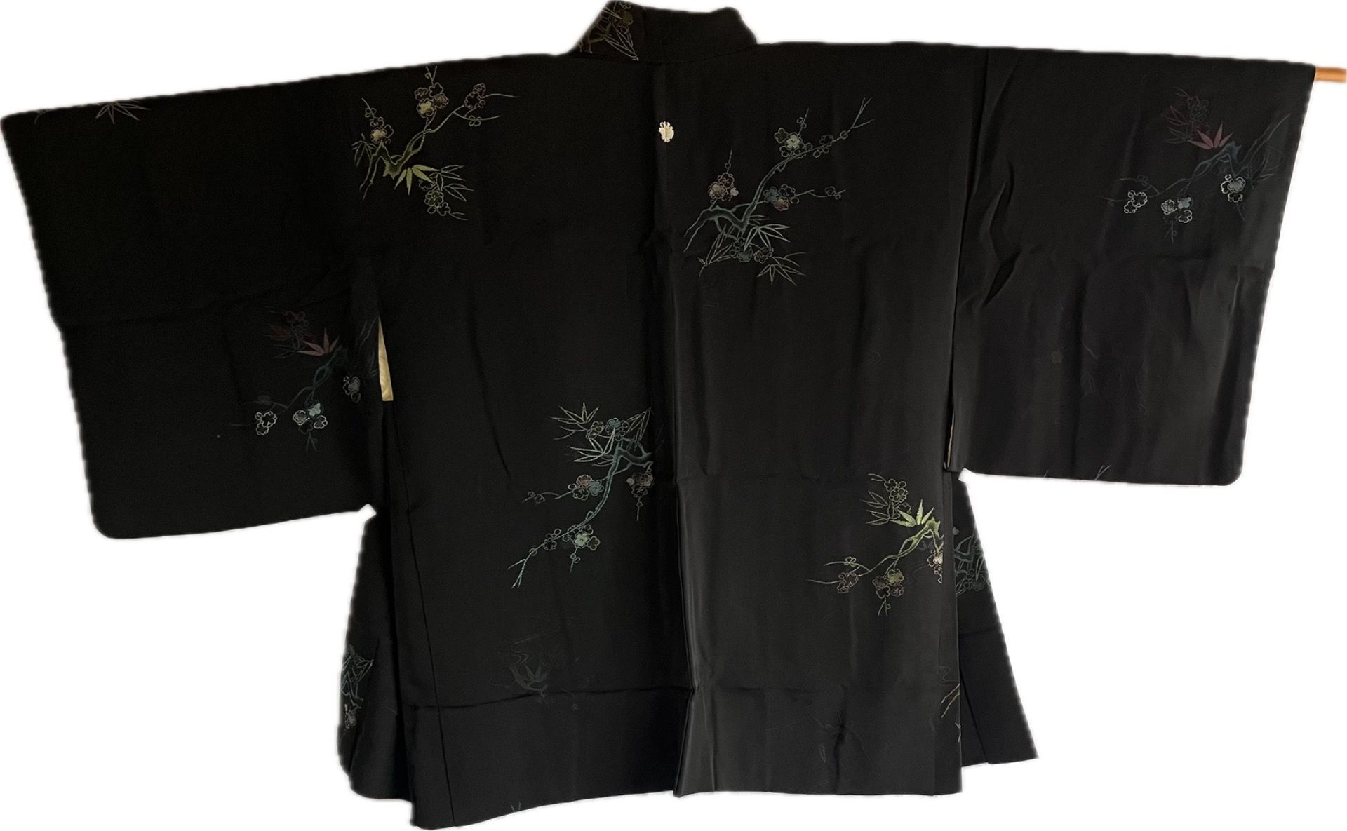 Haori femme soie noire – Agehachō Montsuki Shochikubai | KimonoShop