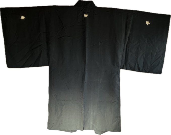 Haori Japonais Homme en Soie Noire Kiri Montsuki - Vue du Mont Fuji