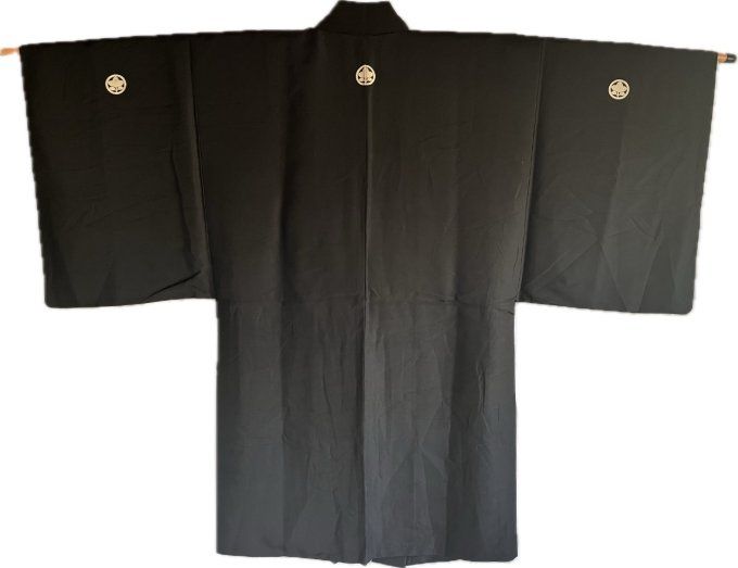 Haori japonais homme soie noire Tachibana Montsuki -Kinkakuji & Jinja Kyoto Japon