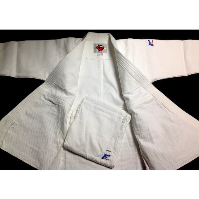 Luxe Judogi Mitsuboshi "Fujitaka" J-470 taille:2.5 "Made in Japan"