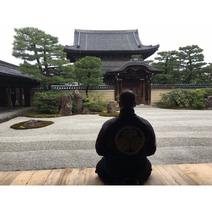 Porte encens japonais Zen fonte noire Iwachu "Made in Japan"