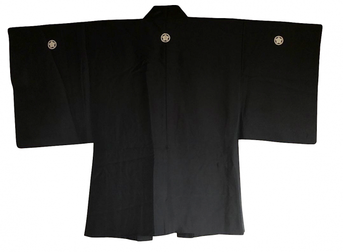 Luxe antique kimono Haori soie noire Maruni Kikyo Montsuki Jinja Kyonen no Omoide homme