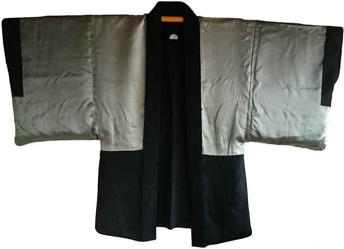 Luxe Antique Haori soie noire DakiMyoga Montsuki Fuji San Vague japonaise Nami Hokusai  homme 