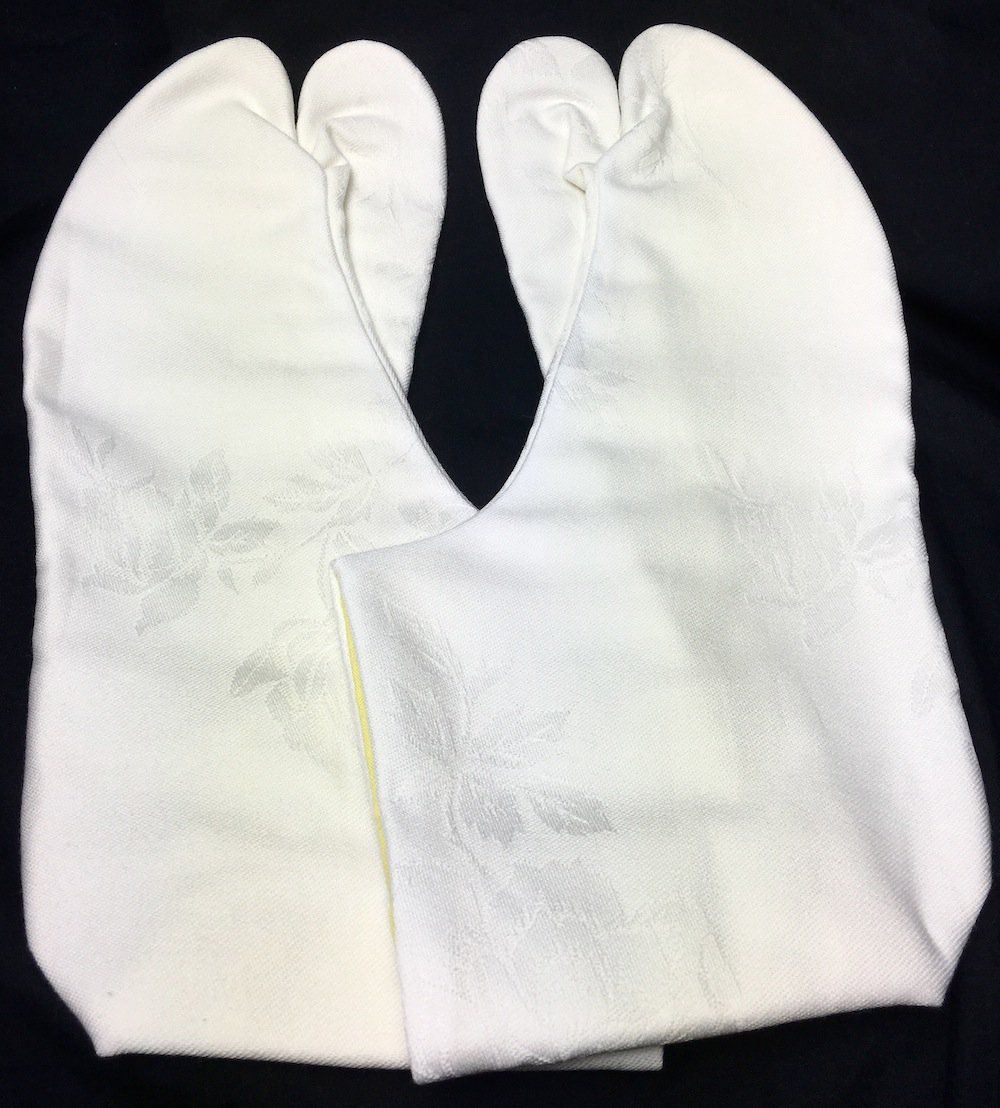 Luxe Tabi Bara KiroUrasoko blanc coton 28cm femme "Made in Japan"   