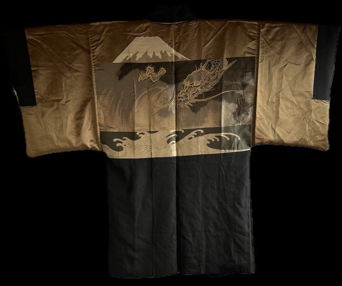 Haori japonais Homme Soie Noire Katabami Montsuki Fuji & Dragon