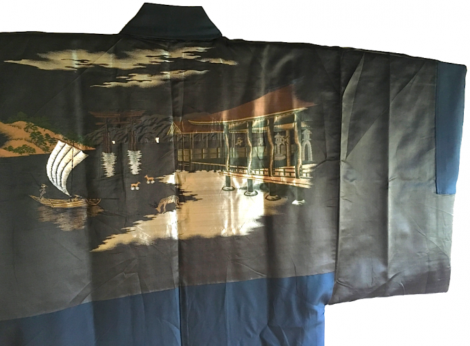 Rare luxe antique haori samourai soie noire Kamon Uchida Mokkou Torii Miyajima homme Made in Japan